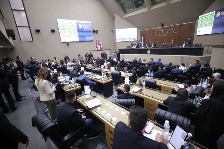 Reforço nas Políticas de Saúde do Amazonas: 23 Projetos de Lei Aprovados pela Aleam Imagem do artigo