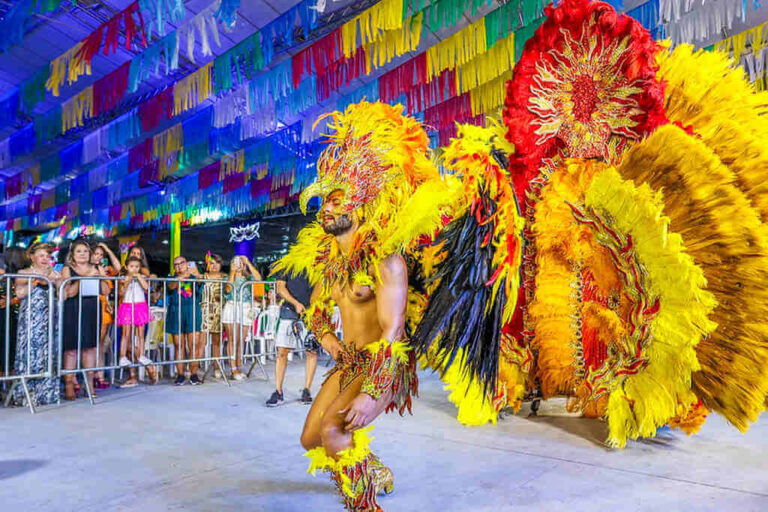 Petrolina Lança Inscrições para o Concurso de Fantasias Carnavalescas 2026