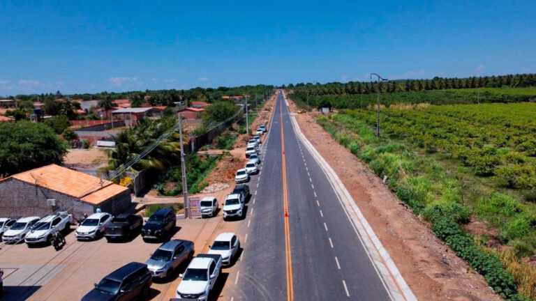 Petrolina: O Sol Que Impulsiona Desenvolvimento e Turismo no Sertão Petrolina: O Sol Que Impulsiona Desenvolvimento e Turismo no Sertão