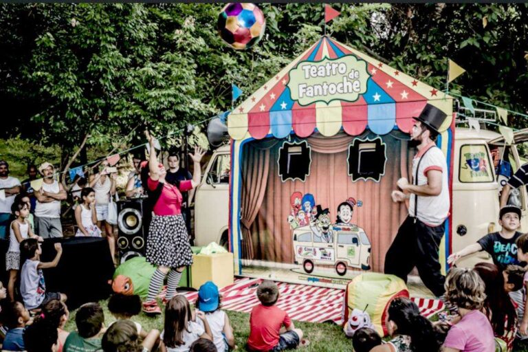 Cultura: Um Pacto Social que Une Comunidades Cultura: Um Pacto Social que Une Comunidades