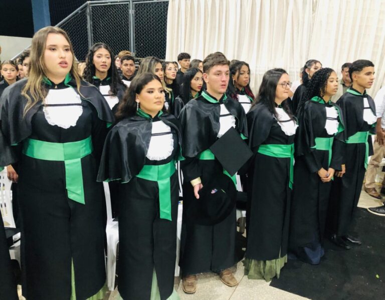 Governo de Rondônia Forma 98 Novos Técnicos para Impulsionar o Agronegócio Governo de Rondônia Forma 98 Novos Técnicos para Impulsionar o Agronegócio