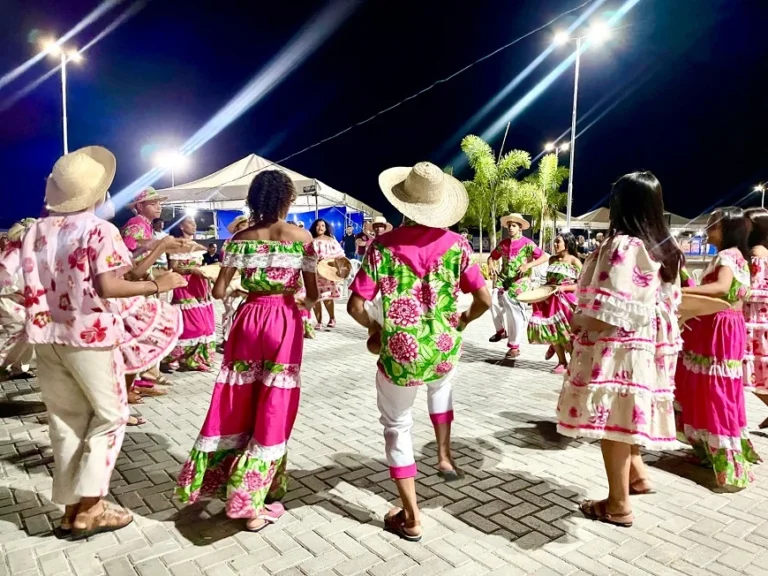 Grupo de Dança do Coco: A Tradição Nordestina em Petrolina