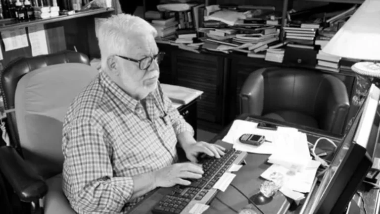 Ministra da Cultura Lamenta Falecimento de Manoel Carlos: Legado Inesquecível