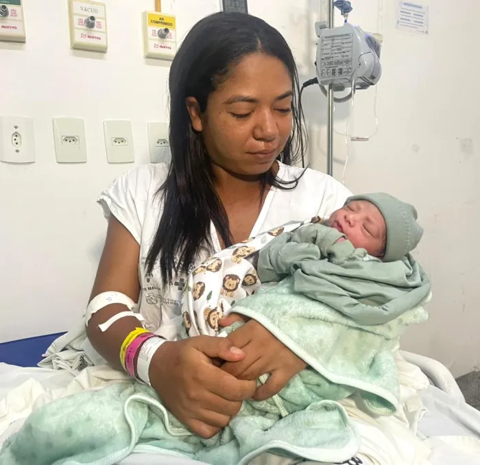Primeiro Bebê do Ano: Thalis Miguel Nasce em Petrolina no Hospital Dom Malan Primeiro Bebê do Ano: Thalis Miguel Nasce em Petrolina no Hospital Dom Malan
