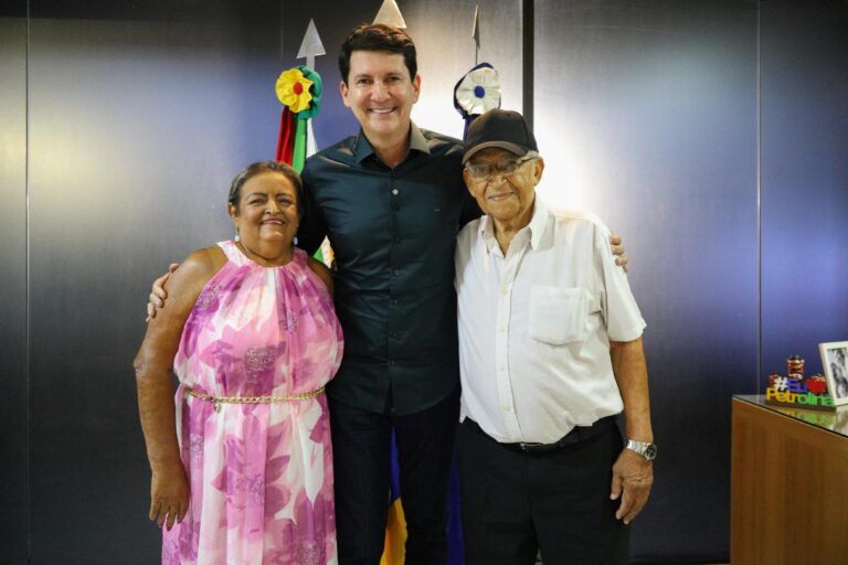 Titico e Dona Nancy: A Magia do Carnaval 2026 em Petrolina Titico e Dona Nancy: A Magia do Carnaval 2026 em Petrolina