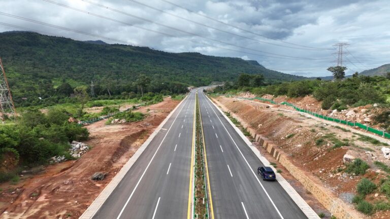 Turismo e Agricultura: Projeto Legislativo Promove Plantação ao Lado de Rodovias Turismo e Agricultura: Projeto Legislativo Promove Plantação ao Lado de Rodovias