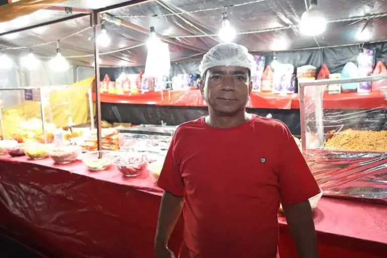 Ambulantes Impactam a Economia de Petrolina Durante o Carnaval Ambulantes Impactam a Economia de Petrolina Durante o Carnaval