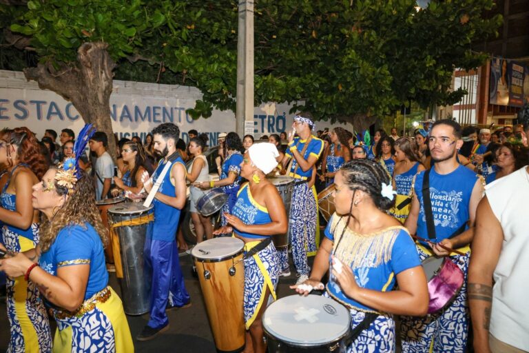 Carnaval de Petrolina: Blocos de Rua Agitam a Prévia a Partir de Sexta-Feira