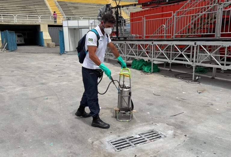 Combate à Dengue no Carnaval: Ação da Saúde no Sambódromo do Rio de Janeiro