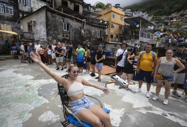 Turismo na Rocinha Cresce com Drones e Novas Atrações