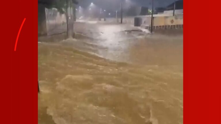 Chuva Forte em Salgueiro: Alagamentos e Suspensão de Aulas no Sertão de PE