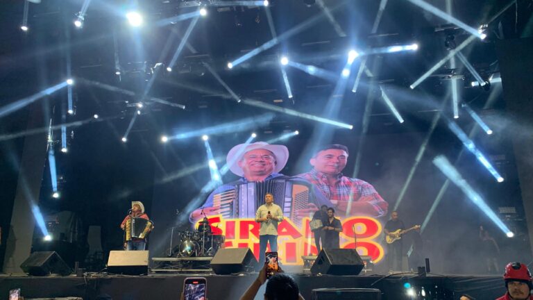 ExpoRajada 2026: Shows de Mastruz com Leite e Sirano e Sirino Agitam o Sertão