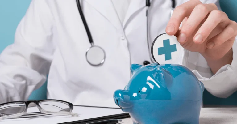 Juiz Considera Abusivo Reajuste de 130% em Plano de Saúde e Determina Revisão