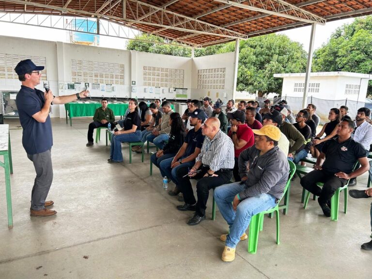 Novas Tecnologias Aumentam Produtividade e Economizam Água na Fruticultura Novas Tecnologias Aumentam Produtividade e Economizam Água na Fruticultura