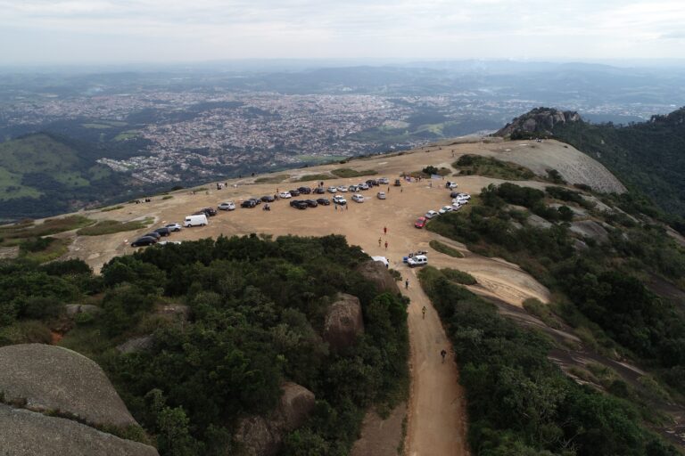Outono: Uma Nova Perspectiva de Turismo em Atibaia e Região Outono: Uma Nova Perspectiva de Turismo em Atibaia e Região