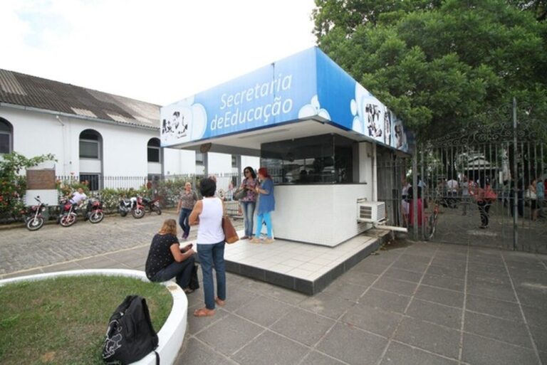 PE Lança 17 Mil Vagas em Cursos Gratuitos de Tecnologia para Estudantes