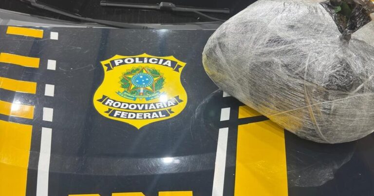 PRF Detém Dois Homens e Apreende 5,4kg de Maconha na BR-428 em Petrolina