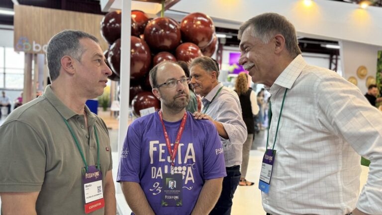 Visita do Secretário de Turismo de Colônia do Sacramento a Caxias do Sul: Laços que se Fortalecem Visita do Secretário de Turismo de Colônia do Sacramento a Caxias do Sul: Laços que se Fortalecem