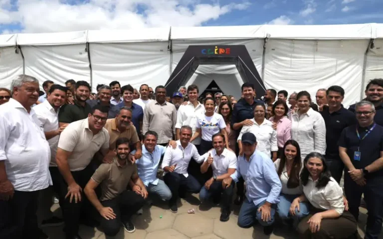 Circuito Literário de Pernambuco: Raquel Lyra Inaugura Evento em Petrolina Circuito Literário de Pernambuco: Raquel Lyra Inaugura Evento em Petrolina