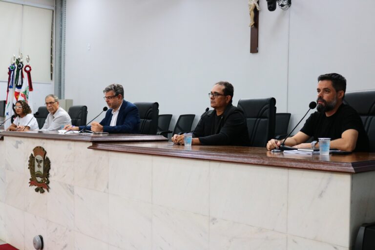 Comissões de Cultura em São José do Rio Preto Reagem a Eventos Não Consultados Comissões de Cultura em São José do Rio Preto Reagem a Eventos Não Consultados
