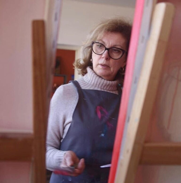 Exposição Comemora 40 Anos de Carreira de Rejane Karam na Casa de Cultura