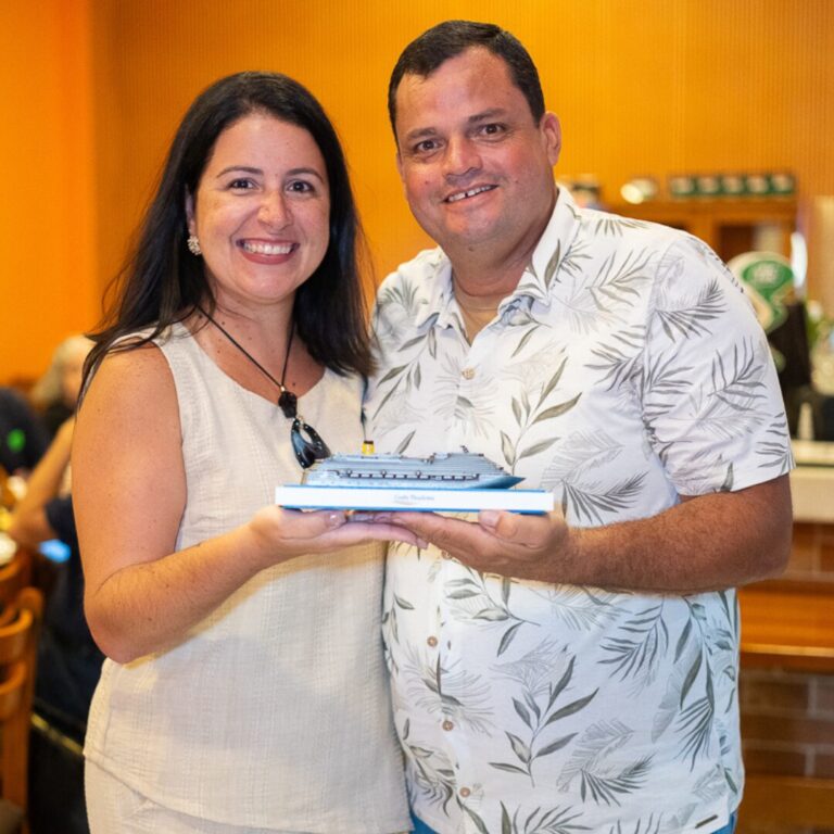 Jantar do Grupo Cruzeiro da Pé no Chão Viagens & Turismo: Uma Noite de Conexões e Aventuras Jantar do Grupo Cruzeiro da Pé no Chão Viagens & Turismo: Uma Noite de Conexões e Aventuras