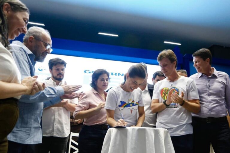 Miguel Coelho Celebra Apoio Político em Pré-Campanha ao Senado em Pernambuco
