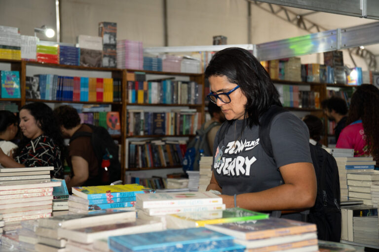 Petrolina Recebe Circuito Literário de Pernambuco: Fortalecendo a Leitura no Sertão Petrolina Recebe Circuito Literário de Pernambuco: Fortalecendo a Leitura no Sertão