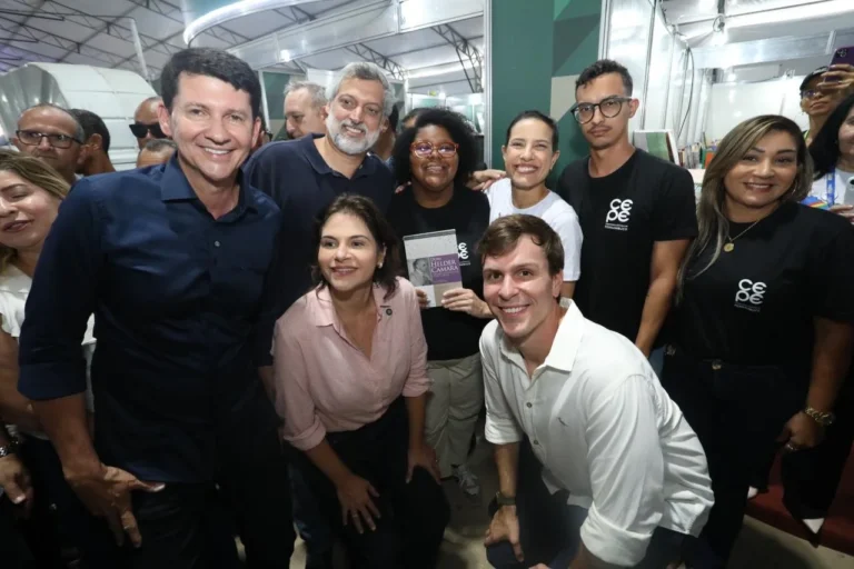 Raquel Lyra Inaugura Estação de Tratamento de Água e Entrega Títulos de Propriedade no Sertão Raquel Lyra Inaugura Estação de Tratamento de Água e Entrega Títulos de Propriedade no Sertão