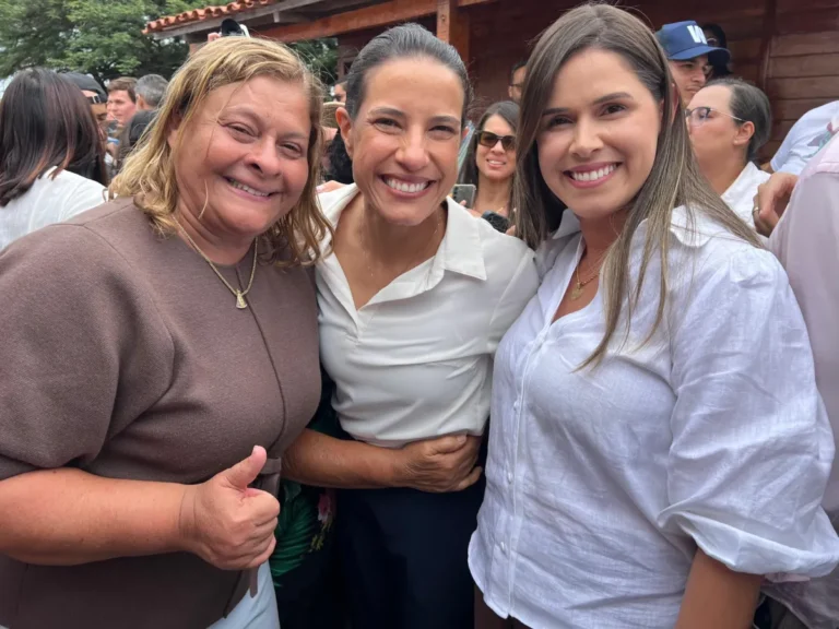 Regina da Saúde Participa da Festa da Misericórdia e Enfatiza a Relevância do Turismo Religioso Regina da Saúde Participa da Festa da Misericórdia e Enfatiza a Relevância do Turismo Religioso