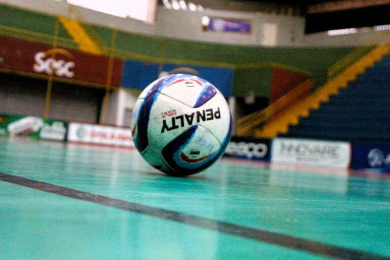 Rodada Empolgante na Série Ouro da Copa TV Grande Rio de Futsal