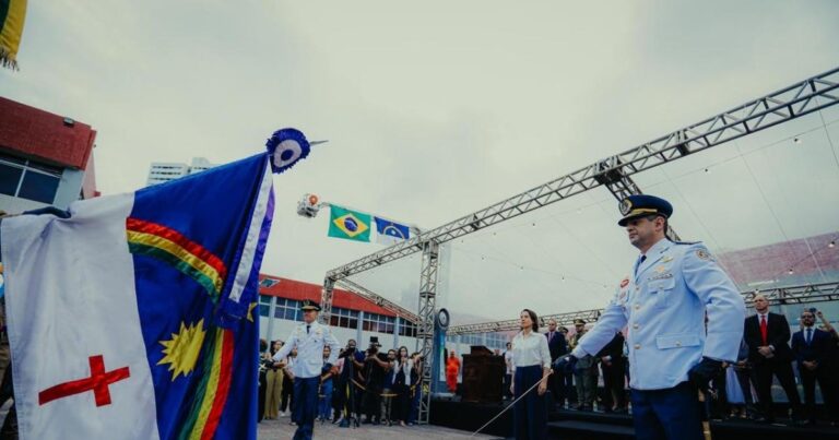 Troca de Comando no Corpo de Bombeiros de Pernambuco: Raquel Lyra Destaca Investimentos na Corporaçã