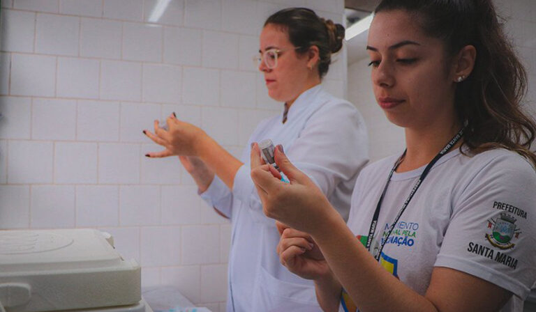 Vacinação Contra a Gripe: Santa Maria Aplica 5,7 Mil Doses no Dia D