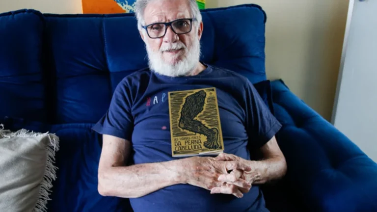 Louvação: A trajetória de Manoel Neto Teixeira na cultura e educação pernambucana Louvação: A trajetória de Manoel Neto Teixeira na cultura e educação pernambucana