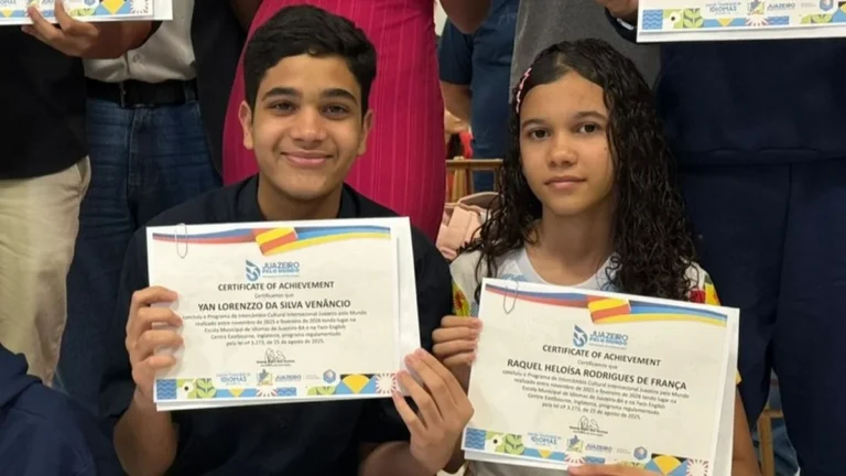 Juazeiro Pelo Mundo 2026: Programa amplia vagas e entrega certificados aos intercambistas de 2025