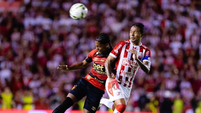 Sport x Náutico: onde assistir ao vivo, horário e escalações para clássico decisivo na Série B Sport x Náutico: onde assistir ao vivo, horário e escalações para clássico decisivo na Série B