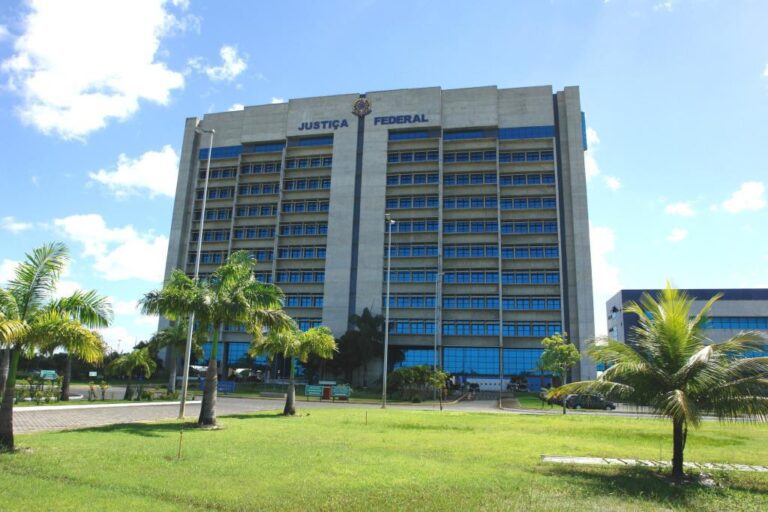 Justiça Federal de Pernambuco Lança Seleção para Estagiários com Bolsa de R$ 1.200
