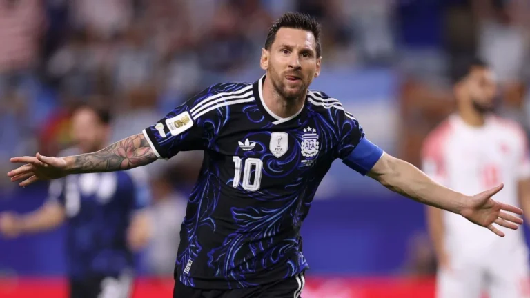 Messi alcança 19 gols em Copas; Argentina fecha fase de grupos com 100% de aproveitamento