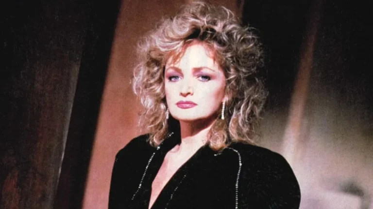 Morre Bonnie Tyler, ícone da música pop aos 75 anos Morre Bonnie Tyler, ícone da música pop aos 75 anos